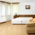 Vendégház Strannopriemnitsa 3*