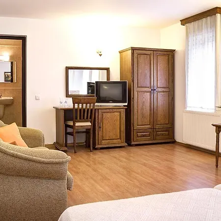 Guest house Strannopriemnitsa Bozhentsi